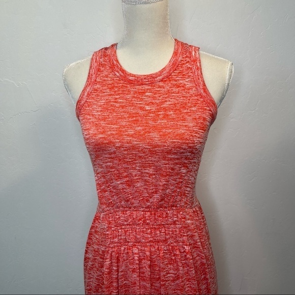 Lou & Grey Red tiered maxi dress knitted Size XS Space Dye stretchy - Picture 2 of 10